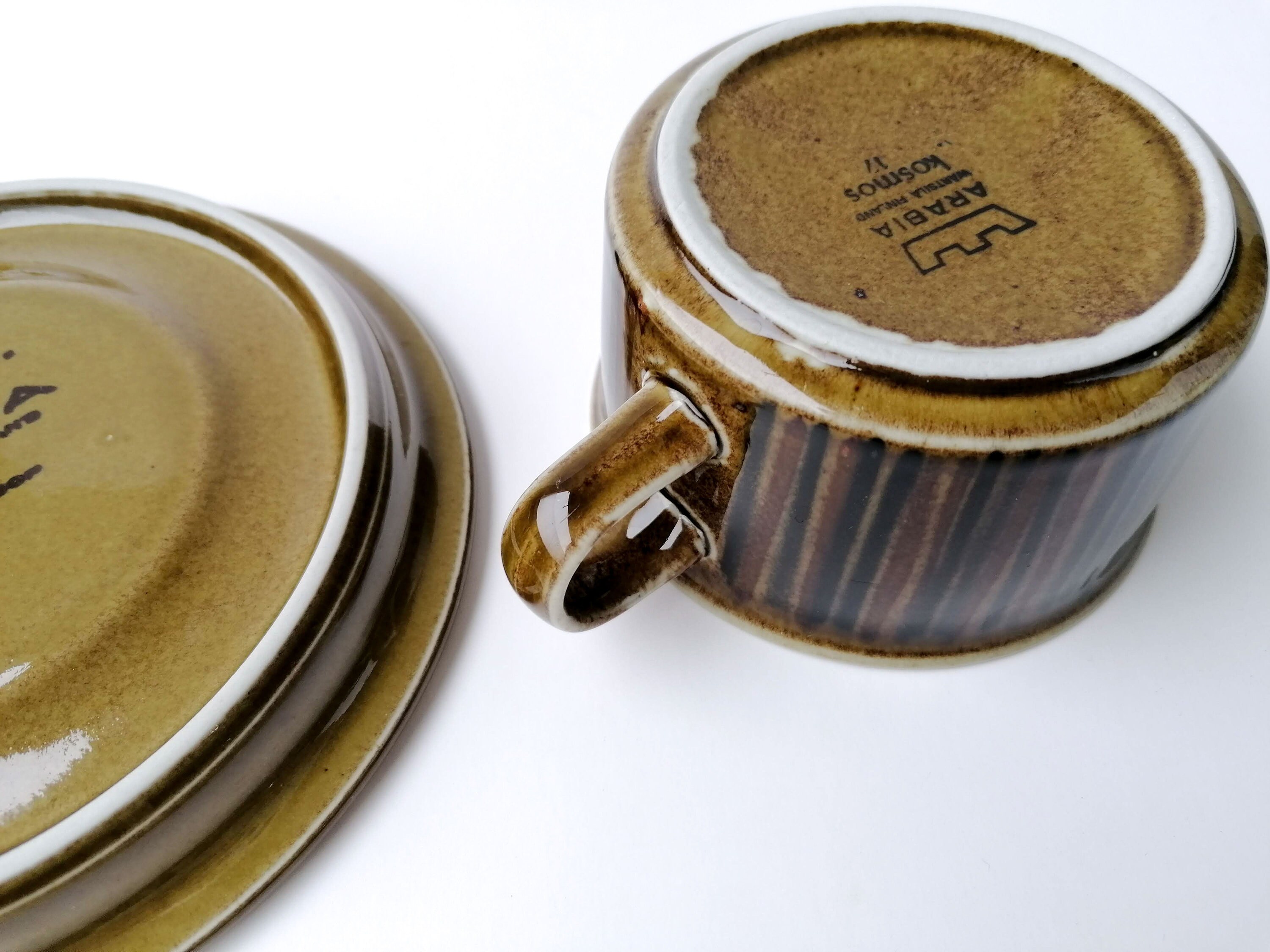 Arabia Finland KOSMOS Green Striped Stoneware Tea Cup and Saucer 