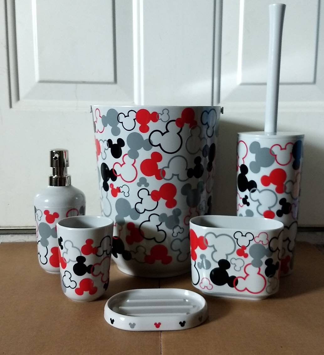 Disney Mickey Mouse Or Minnie Mouse Ears 4 7 Piece Melamine Etsy