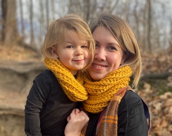 Autumn Bliss Cowl - Crochet Pattern