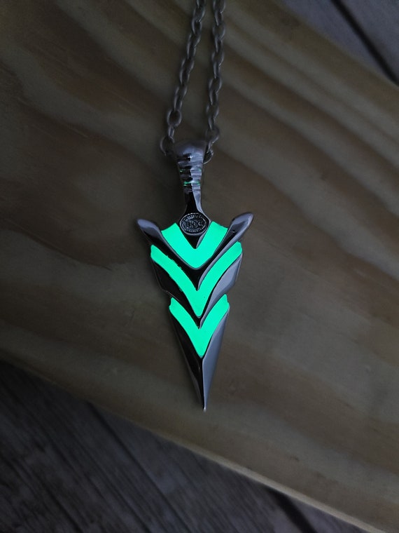 Glow in the Dark Arrow Necklace Glow in the Dark Necklace Arrow