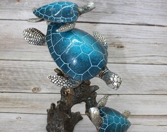 Turtle Figurine, Sea Turtle Figurine, Triple Turtle Figurine, Turtle Decor, Sea Turtle Decor, Beach Home, Beach Decor, Ocean Decor