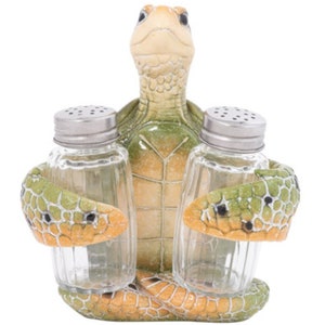 Turtle Salt and Pepper Shakers, Turtle Kitchen Decor, Turtle Salt and Pepper Holders, Turtle Salt and Pepper Set image 8