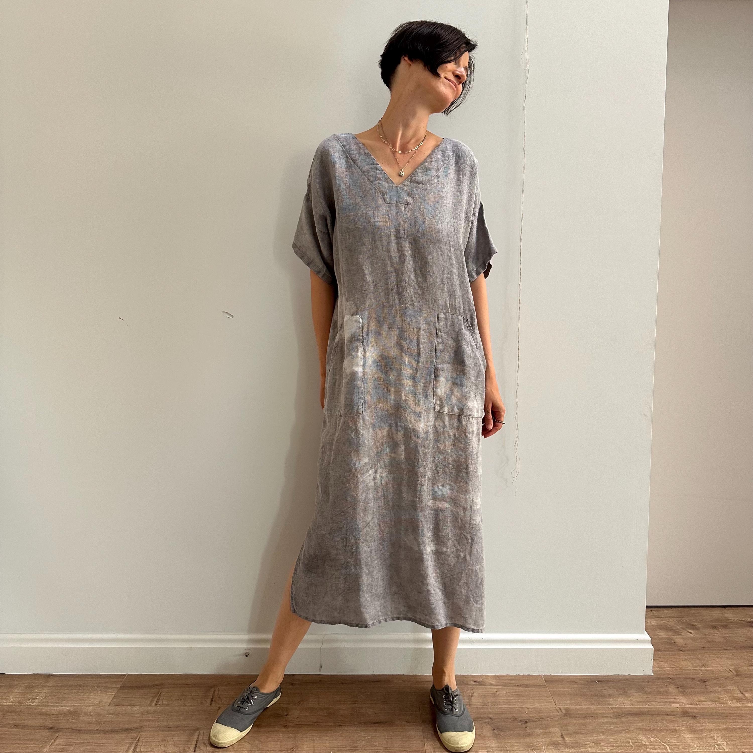 chinese dress ladies Rosso35 Short Sleeve Midi Linen Dress in Light Grey – Timeless