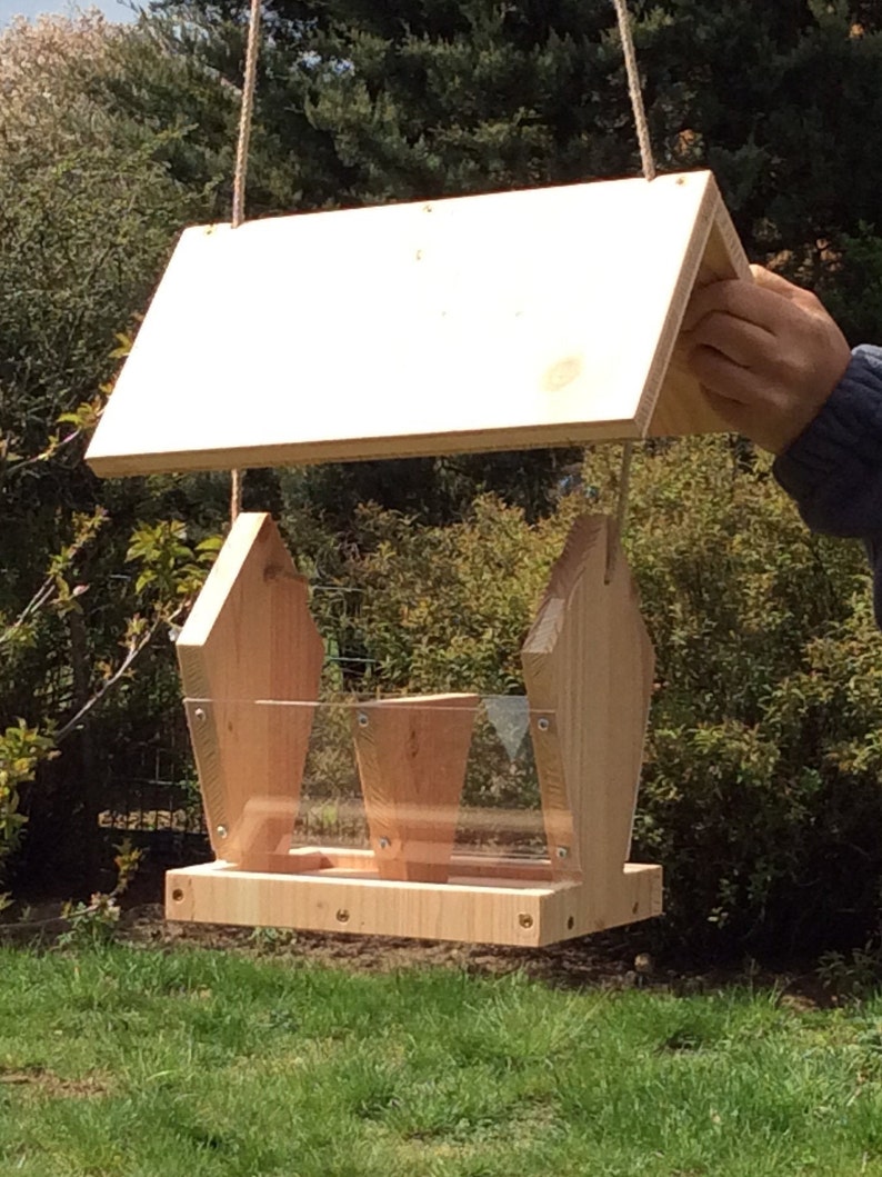 Futterhaus für Vögel / Vogelhaus / Futterstation aus Holz Aufhängung mit Seil