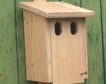 Caja nido / doble agujero / casita para pájaros / ayuda para anidar de madera