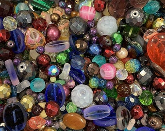 Beads Half Pound Mix Czech Glass Beads, 4-18mm, Assorted Colors and Shapes, Bulk Lot ModeBeads