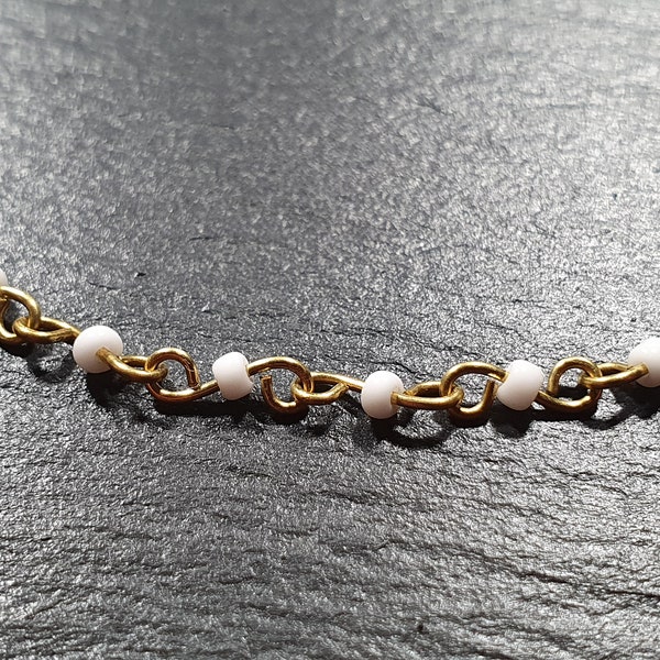 Feines Filigranes Armband mit Perlen aus Messing gold