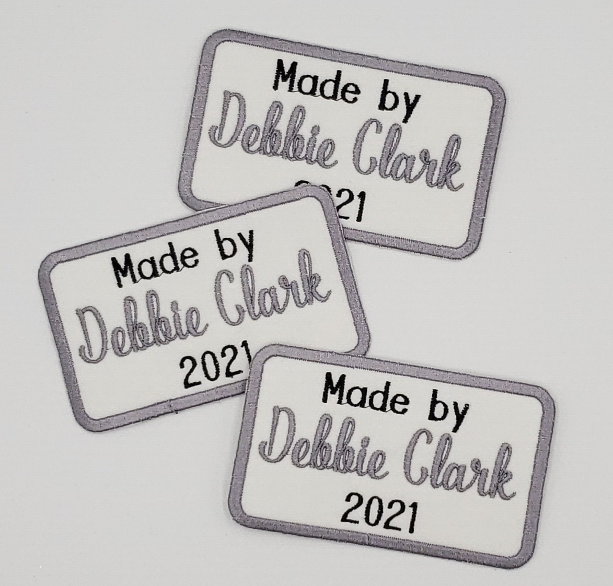 Embroidered quilt labels to download