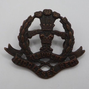 Middlesex regiment genuine cap badge