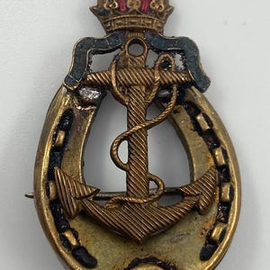 Royal / foreign navy sweetheart badge / brooch