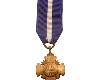 Vintage National Defense US Military Service Medal Red Yellow Blue