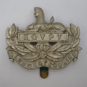Gloucestershire regiment genuine cap badge