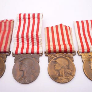 France / french 4 x ww1 commemorative war medals 1914 - 1918 - different makers