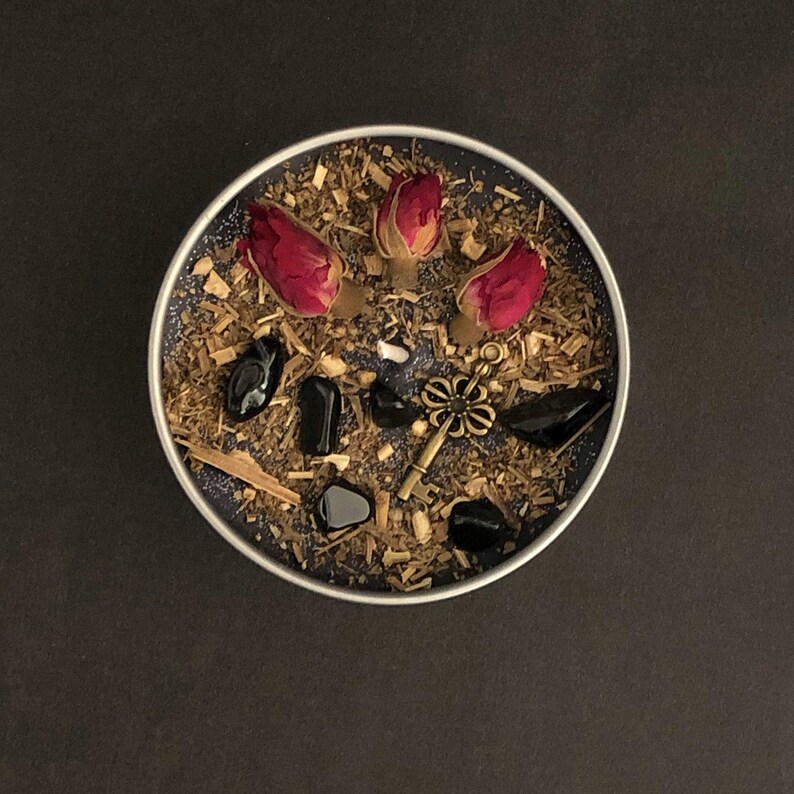 Hecate, Hekate pagan goddess ritual offering candle image 9