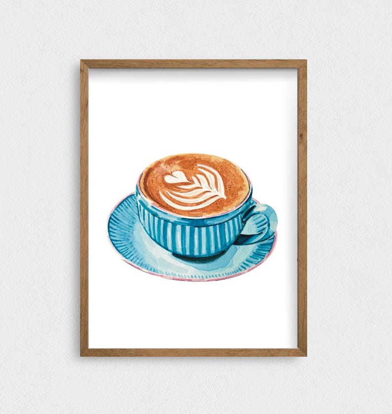 Może przedstawiać: Akwarela cappuccino w niebieskim kubku i spodku na białym tle. Kawa ma wz&oacute;r w kształcie serca w piance. Kubek i spodek mają pionowe niebieskie paski. Grafika jest oprawiona w jasnobrązową drewnianą ramę.