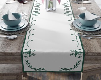 Charming Nordic Holiday Table Runner Green, Christmas Table Decor, Dining Room Decor, Holiday Gatherings, Kitchen, Home Decor, Nordic Style