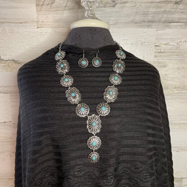 Western Concho Beautiful Crafted Necklace Navajo Inspired Statement Necklace