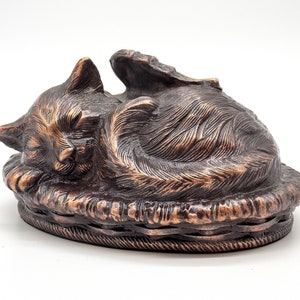 Angelic Cat Memorial Urm