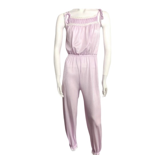 Vintage 70s lace nylon jumpsuit Pajama jumpsuit lo