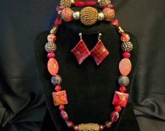 Brillant Red & Gold Necklace, Bracelet, and Earring Set