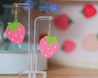 Boucles d'oreilles fraise