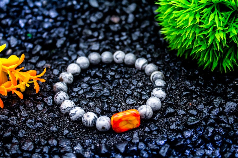 Bracelet de perles pour homme Idée cadeau pour homme Jaspe gris et agate orange carrée Bracelet de pierres précieuses 8 mm image 3