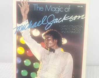 The Magic Of Micheal Jackson Book, A Giant Collection of Facts, Photos, And Interviews, 1970s-1980s, Micheal Jackson
