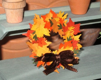 Couronne d'automne de maison de poupée miniature à l'échelle 1:12 pouces Feuilles d'automne Décoration de porte