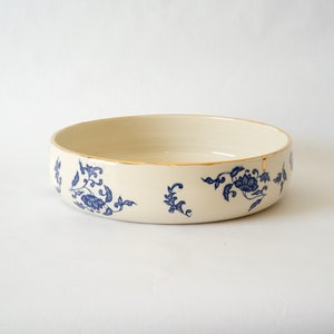 Antoinette Serving Bowl image 3