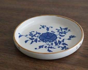 Antoinette Medium Plate, Dinner Plate, Ceramic Dinnerware, Ceramic Plates, Handmade Wedding Gift, Minimalist Tableware, Kitchen Gift