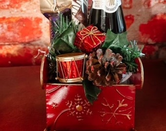 Christmas Chocolates Gift Basket/Gift Basket / Christmas Gift Basket /