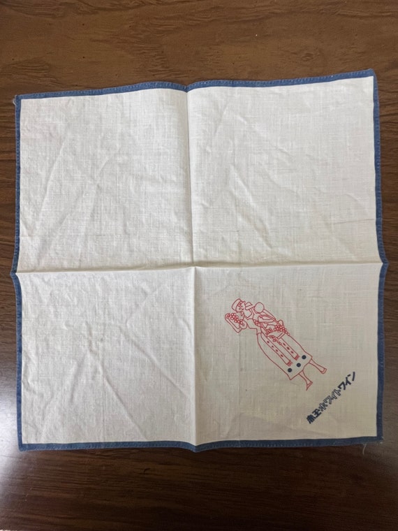 vintage lot of 5 five Handkerchiefs hankies varie… - image 3