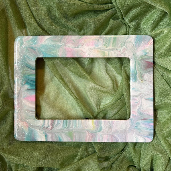 Acrylic painted wooden frame - 4x6 photo frame - Glitter marble frame - Pastel frame