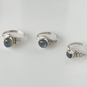 Labradorite ring, silver Labradorite ring, gray Labradorite ring, Labradorite silver ring, boho Labradorite ring, stackable ring, Australia