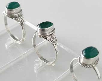 Green emerald ring, emerald ring, silver emerald ring, green gemstone ring, emerald silver ring, stackable emerald ring, boho, Australia