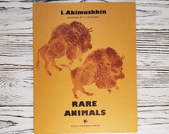 珍しい動物たち、アキムシュキン著、ヴィンテージ英語児童自然図鑑、野生動物のイラスト：チャルシン、ラドゥガ出版社、ソフトカバー、1989年