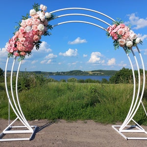 2 in 1 Passage Round Wedding Arch  and Moon Arches/ Wedding Ceremony/ Wedding Decor/ Metal Arch/ Outdoor Wedding Arch
