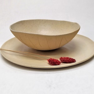 Ceramic Dinnerware Set – Handmade Rustic Plates and Bowl – Minimalist Japandi Tableware – Organic Pottery Set – Neutral Modern Dish Set