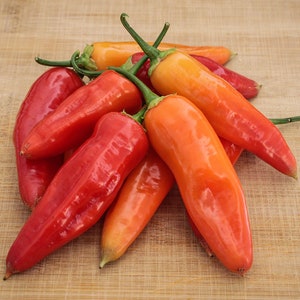 Aji Amarillo Pepper Seeds: Peruvian Hot Chili, Fruity Flavor