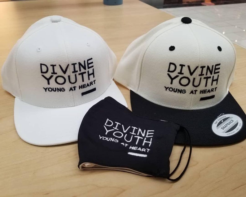 Customized Embroidered Hats With Your Logo Company Logo Hat YUPOONG 6320 Foam Trucker CURVED VISOR Yupoong Caps