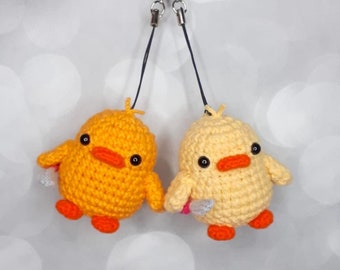 Crochet Duck with Knife, Amigurumi Crochet Plushie, Meme gift, Amigurumi yarn, Plushie toy, Car accessories