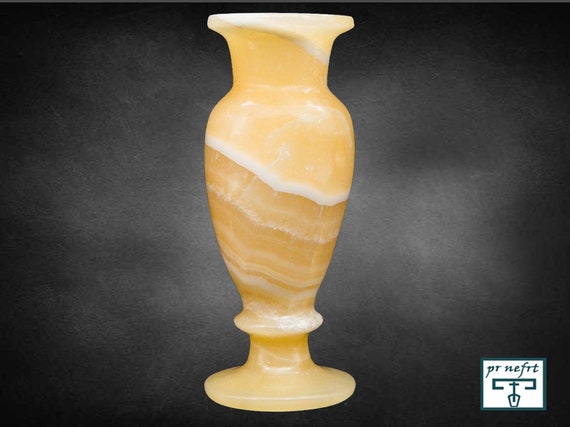 genuine alabaster 花瓶 アラバスター Egyptian alabaster vase, distinctive alabaster vase. Egyptian