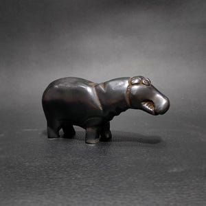 エジプトのカバ Egyptian blue hippo - Etsy 日本