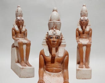 エジプト王ラムセス2世の像：古代遺物のレプリカ - Etsy 日本