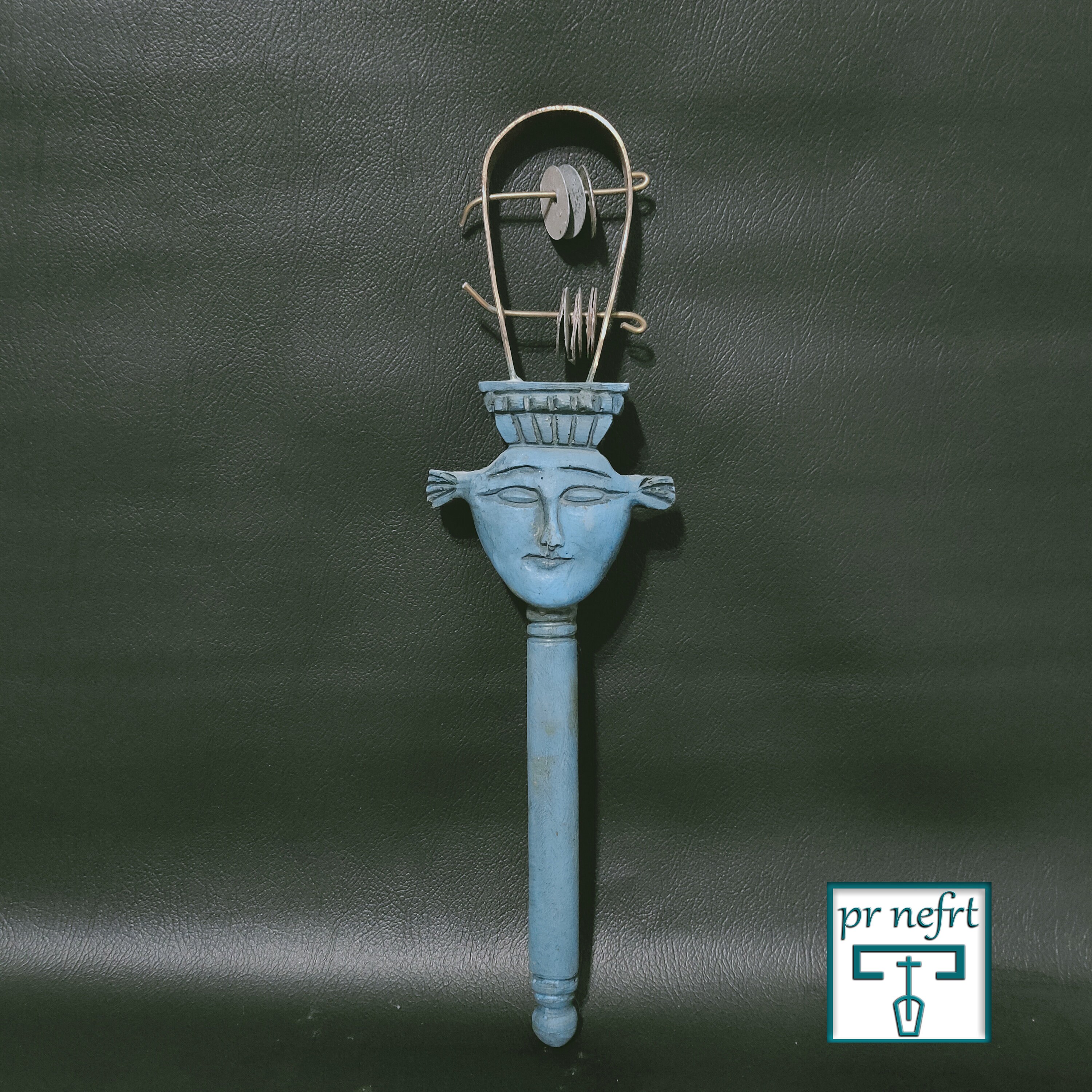 女神ハトホルの黄金のシストラム | 古代エジプトのシストラム | 活性化、儀式、儀礼のための神聖な道具 | エジプトで手作り - Etsy 日本