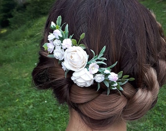 White flower bridal hair comb for wedding day Greenery hair piece