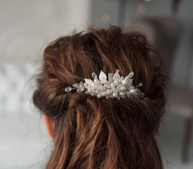 Silver leaf wedding hair comb Pearl hair piece bride image 7