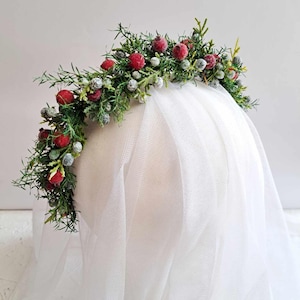 Frozen christmas headband Red winter hair piece Red and green wedding crown Bridal hair accessories Winter wedding hairband