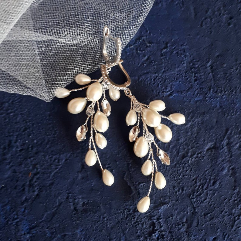 Ivory pearl vine earrings Long bridal earrings dangle image 4