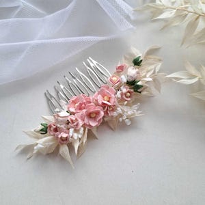 Pale pink wedding dried flowers comb Pink preserved floral wedding hair piece Blush pink white bridal hair comb  Boho flower comb